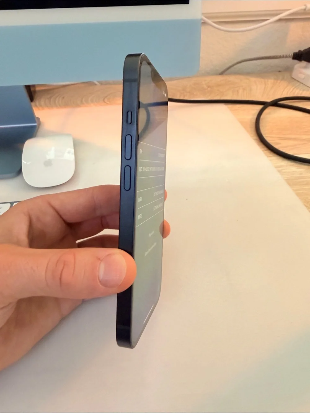UNLOCKED Apple iPhone 14